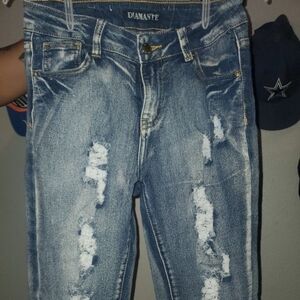 Diamante Distressed Jeans
